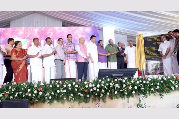 Kerala CM inaugurated CIAL’s seven Mega Projects